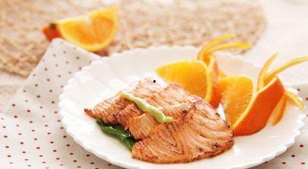 三文鱼的爆料方法视频